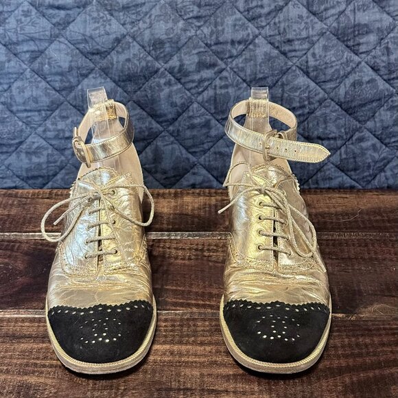 Chanel 2015 runway gold brogue oxfords - Picture 1 of 8